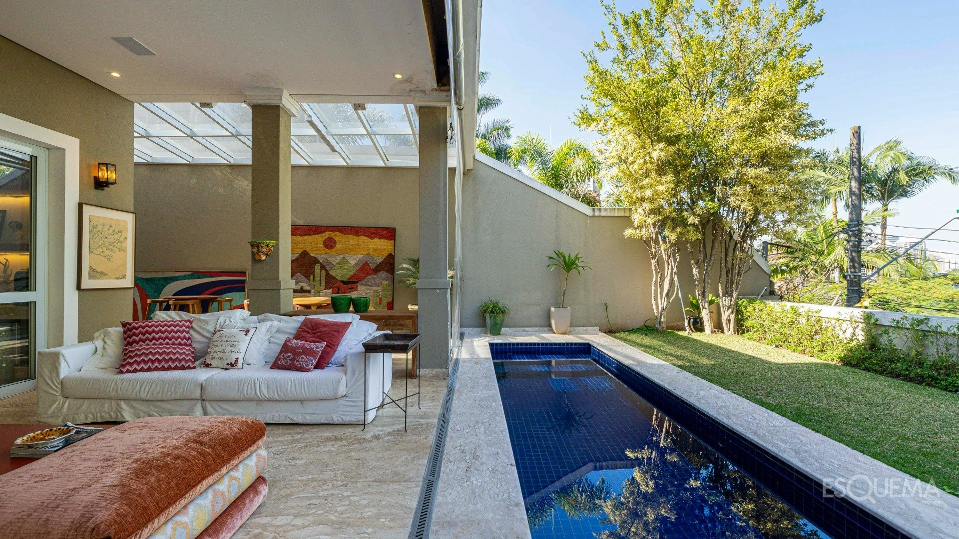 Casa com projeto de Bi Crisóstomo no Cidade Jardim - Imagem 1