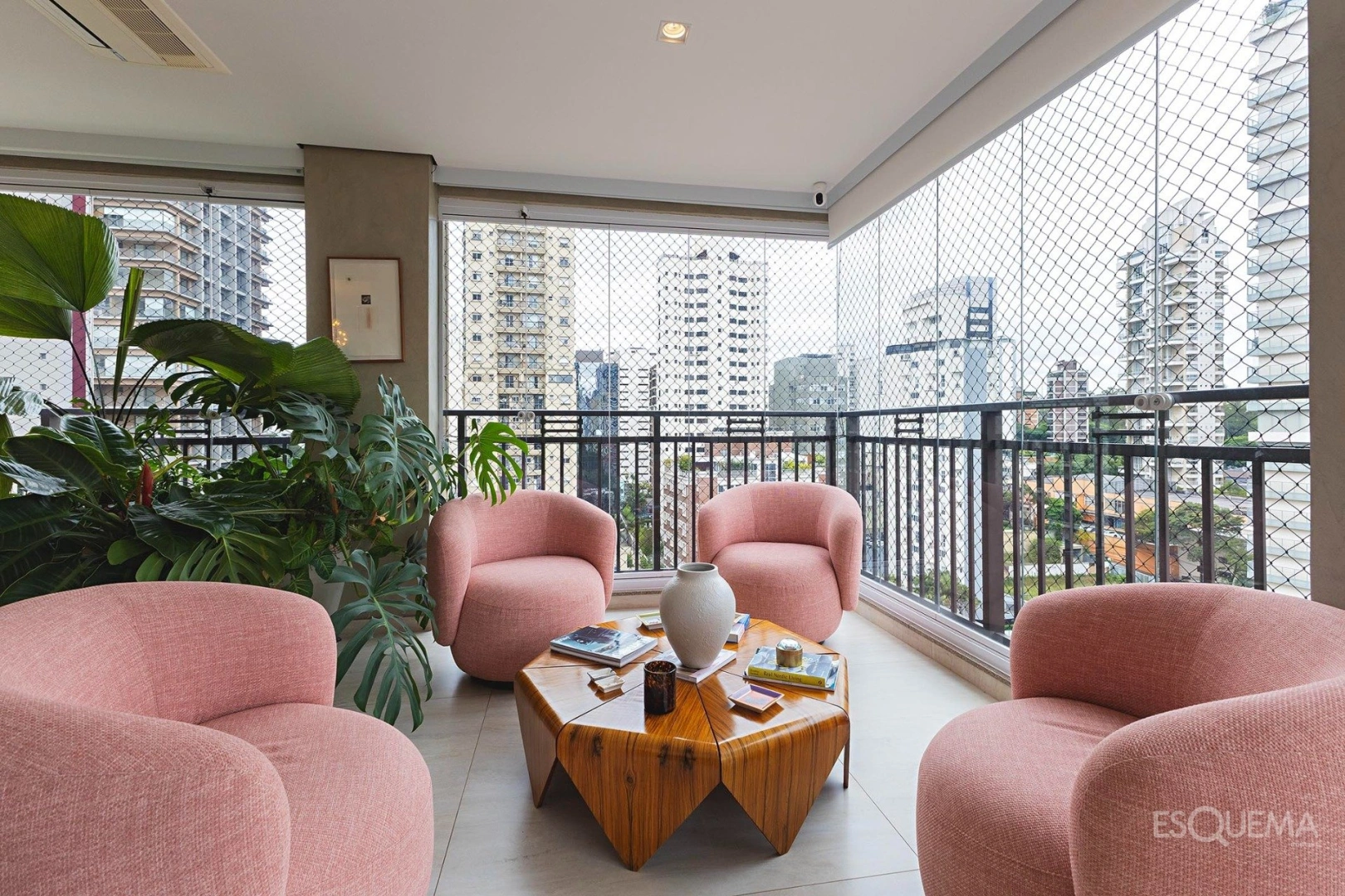 Apartamento mobiliado com lazer completo próximo ao Parque Ibirapuera - Imagem 4