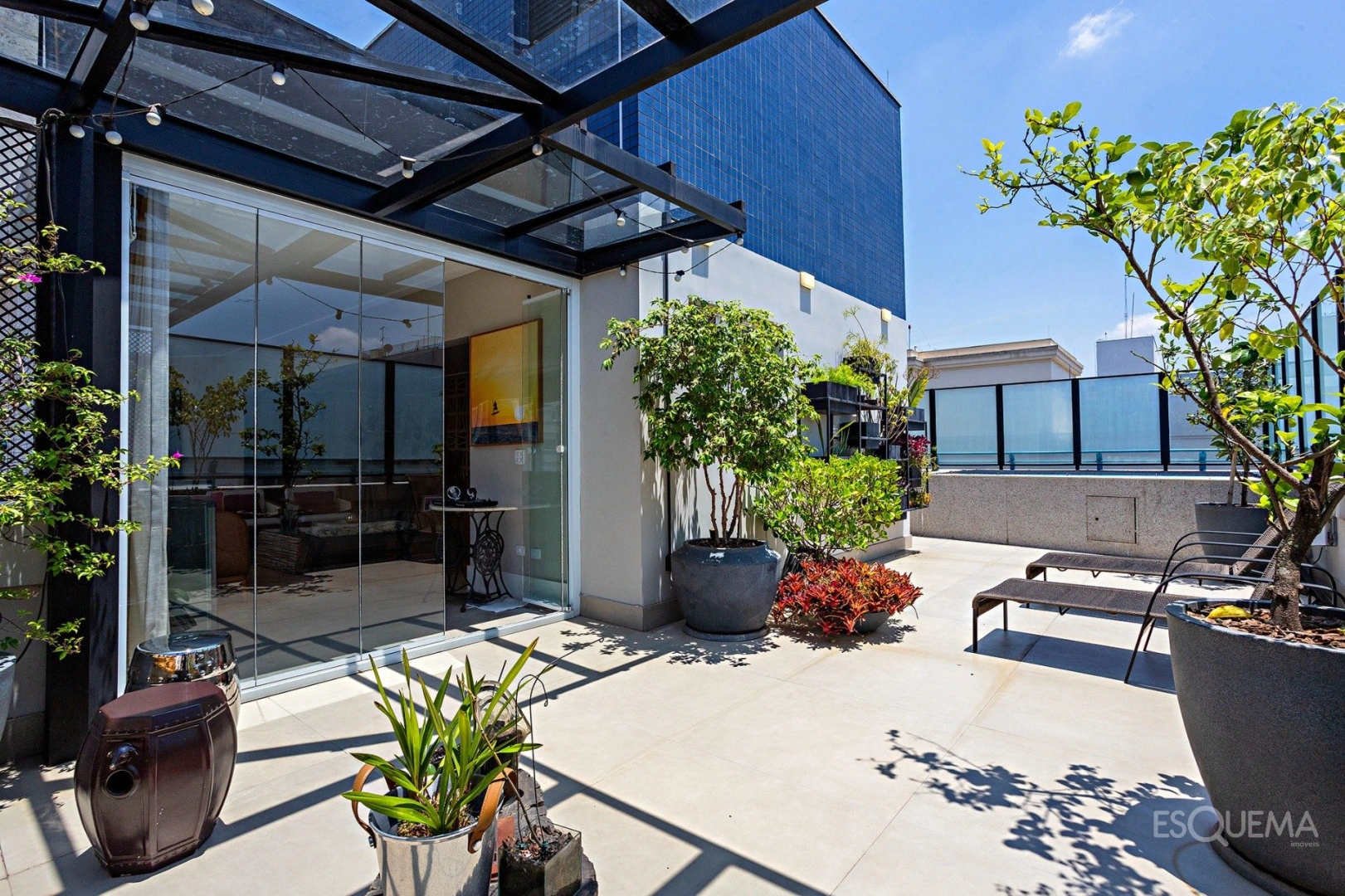 Cobertura com área gourmet e piscina em localização privilegiada - Imagem 5