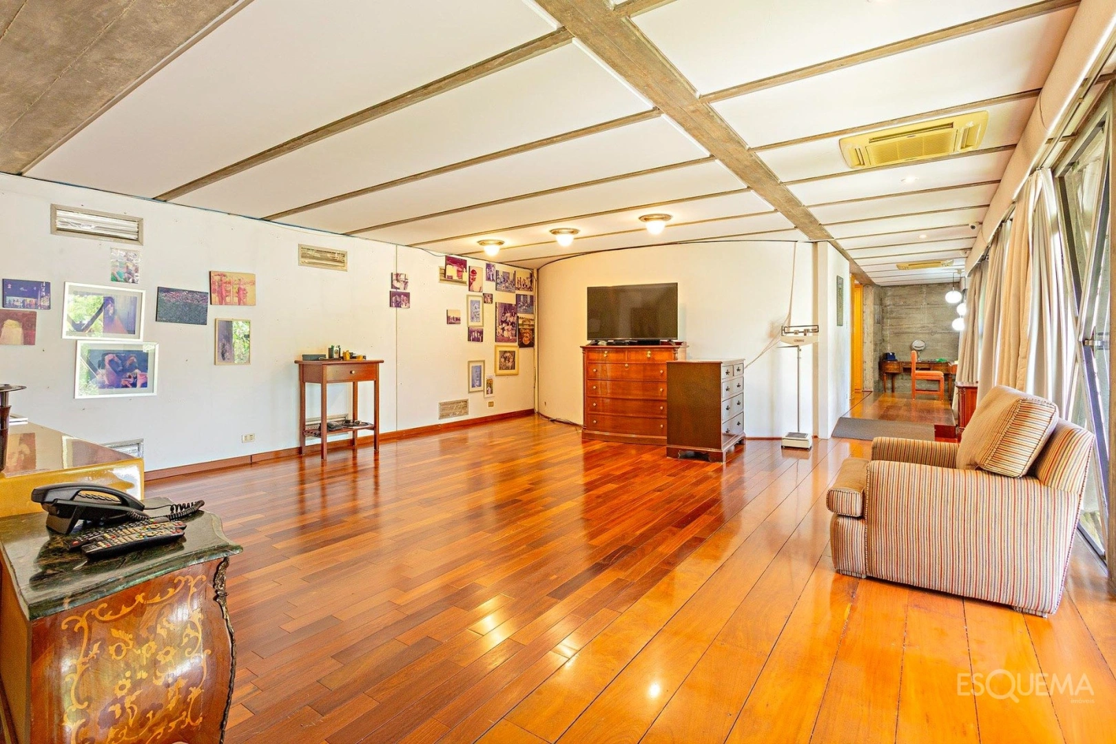 Casa modernista com vista para o Parque Ibirapuera no Jardim Luzitânia - Imagem 11