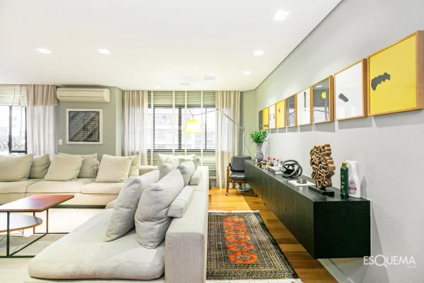 Apartamento contemporâneo e reformado em rua valorizada do Itaim Bibi