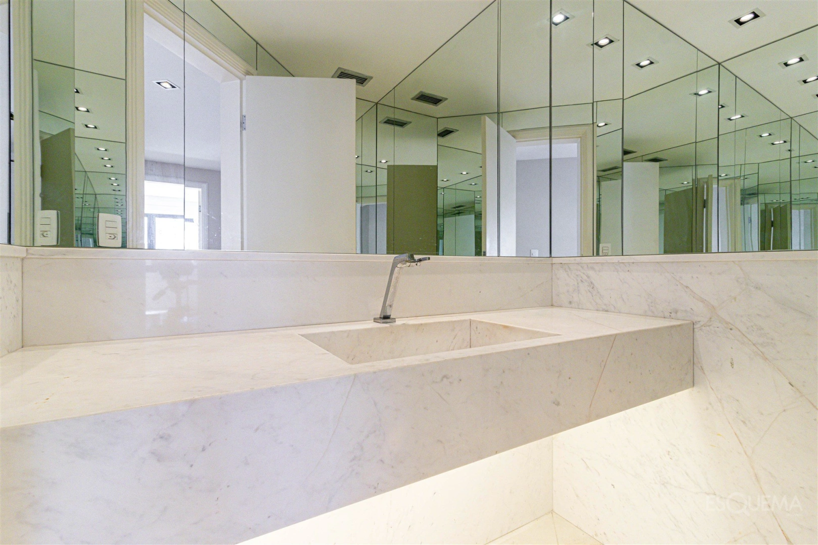 Apartamento em Moema com área de lazer completa - Imagem 8