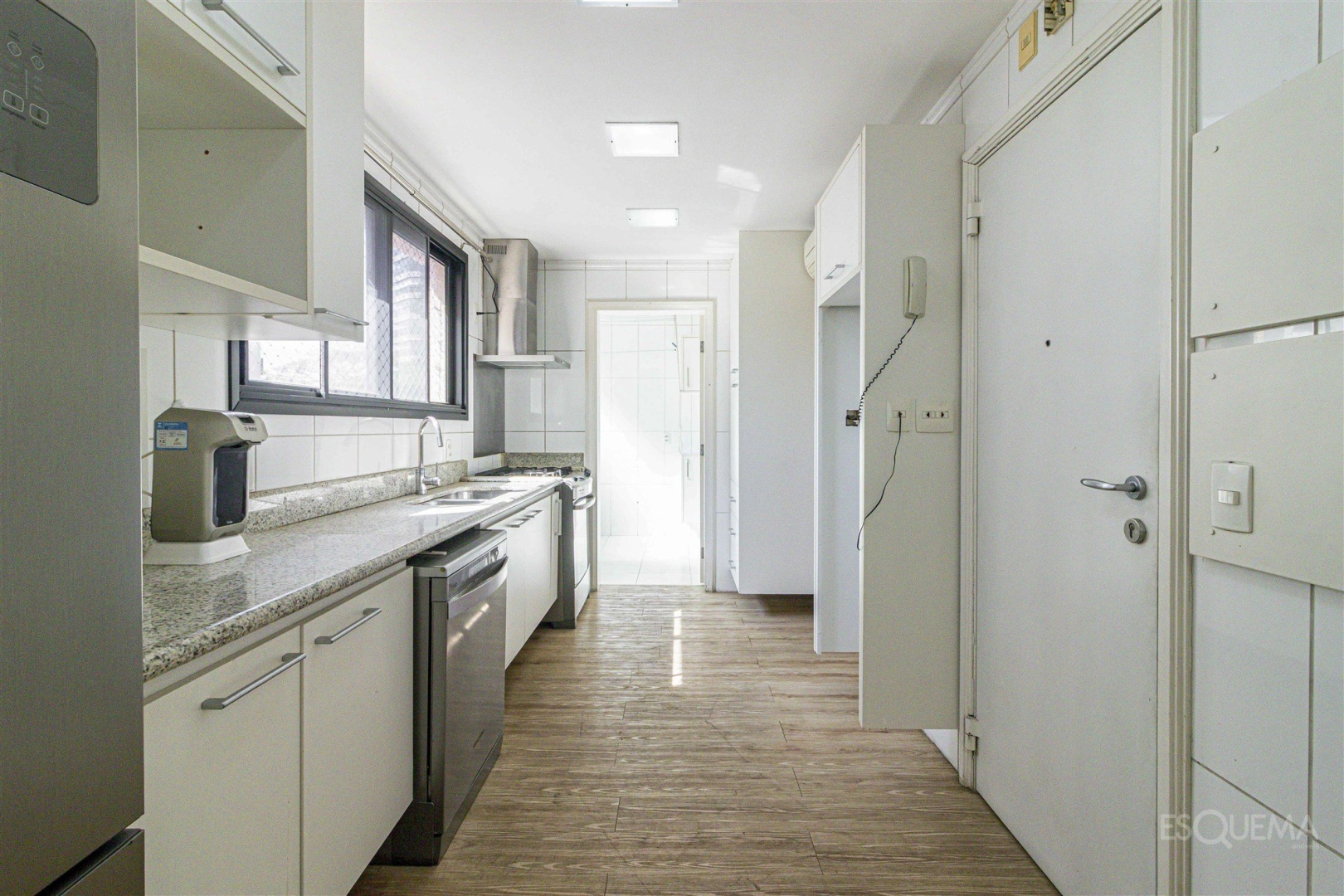 Apartamento em Moema com área de lazer completa - Imagem 9