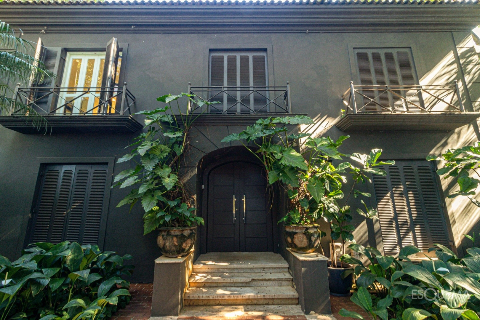 Casa comercial em localização estratégica próxima ao Jockey Club - Imagem 15