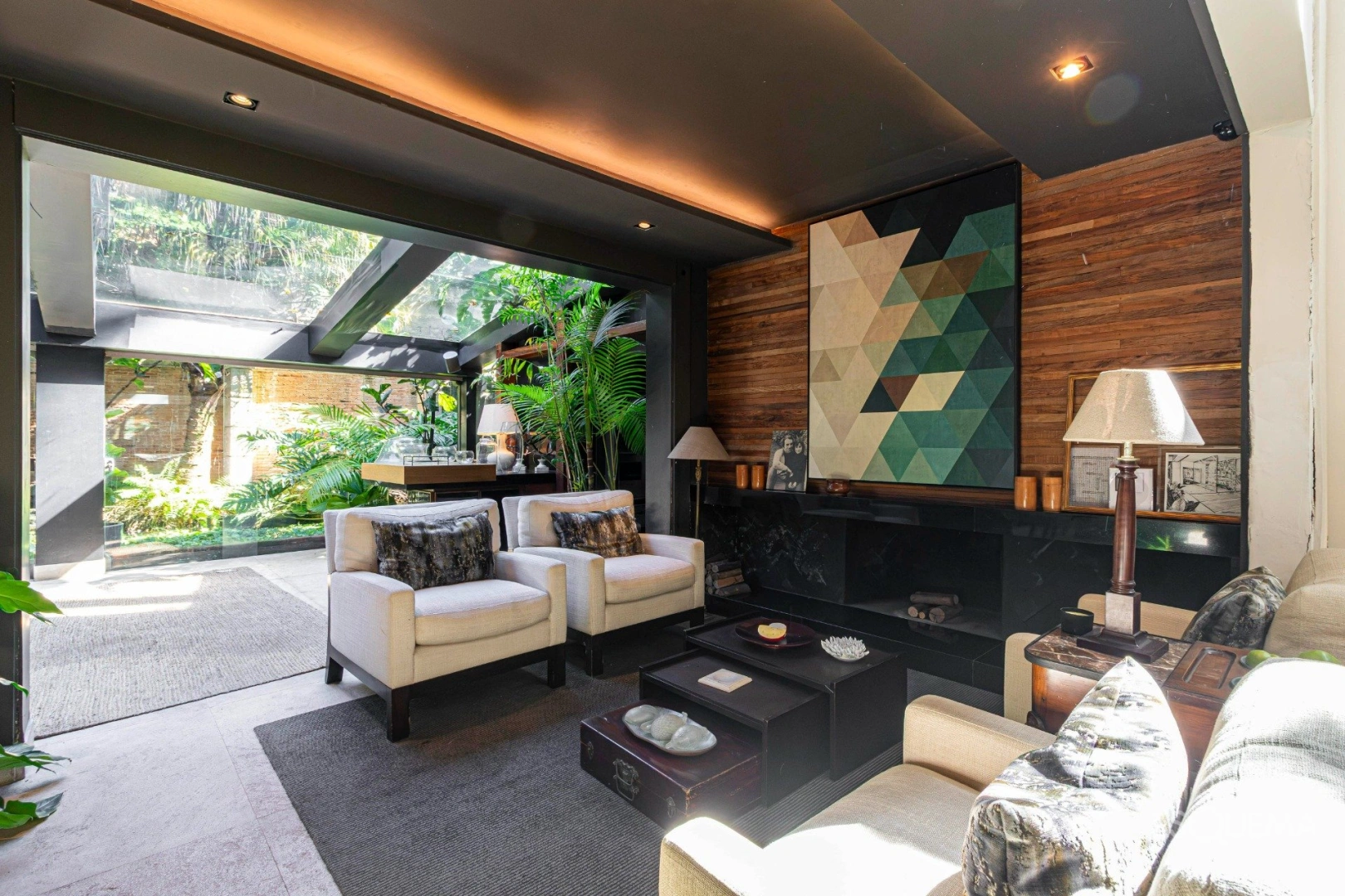Casa comercial em localização estratégica próxima ao Jockey Club - Imagem 5