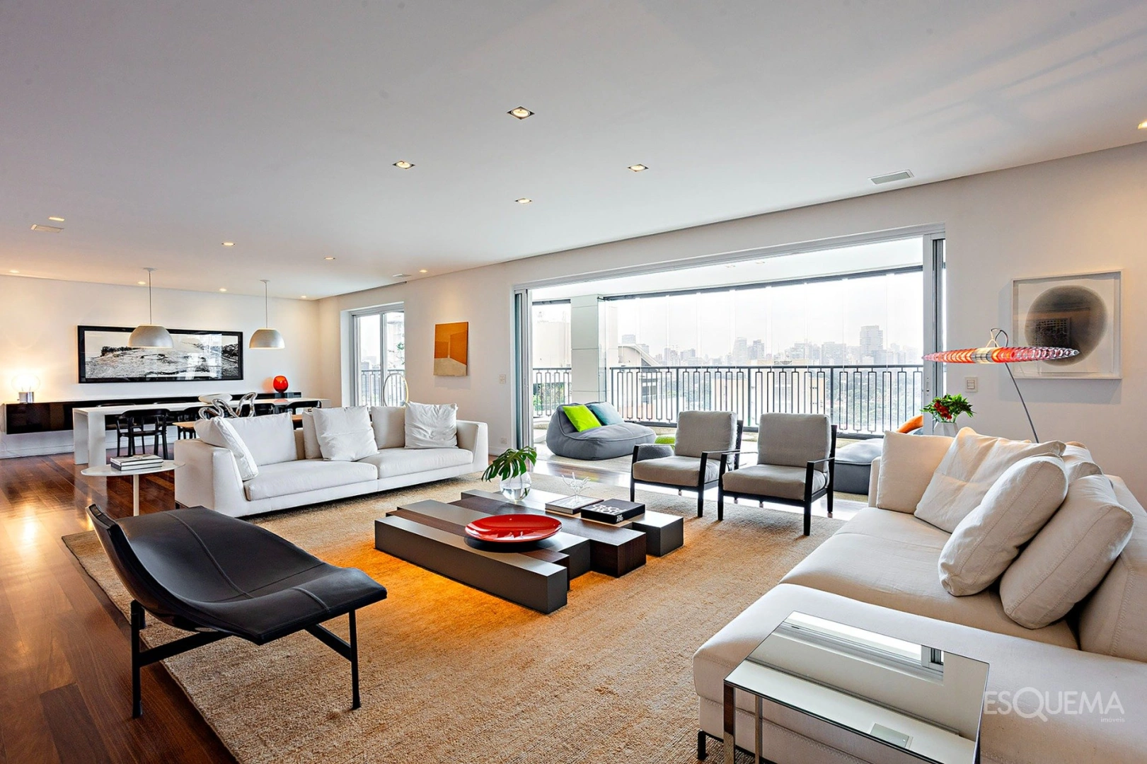 Apartamento de 392 m² com vista permanente para o Jardim Europa - Imagem 2