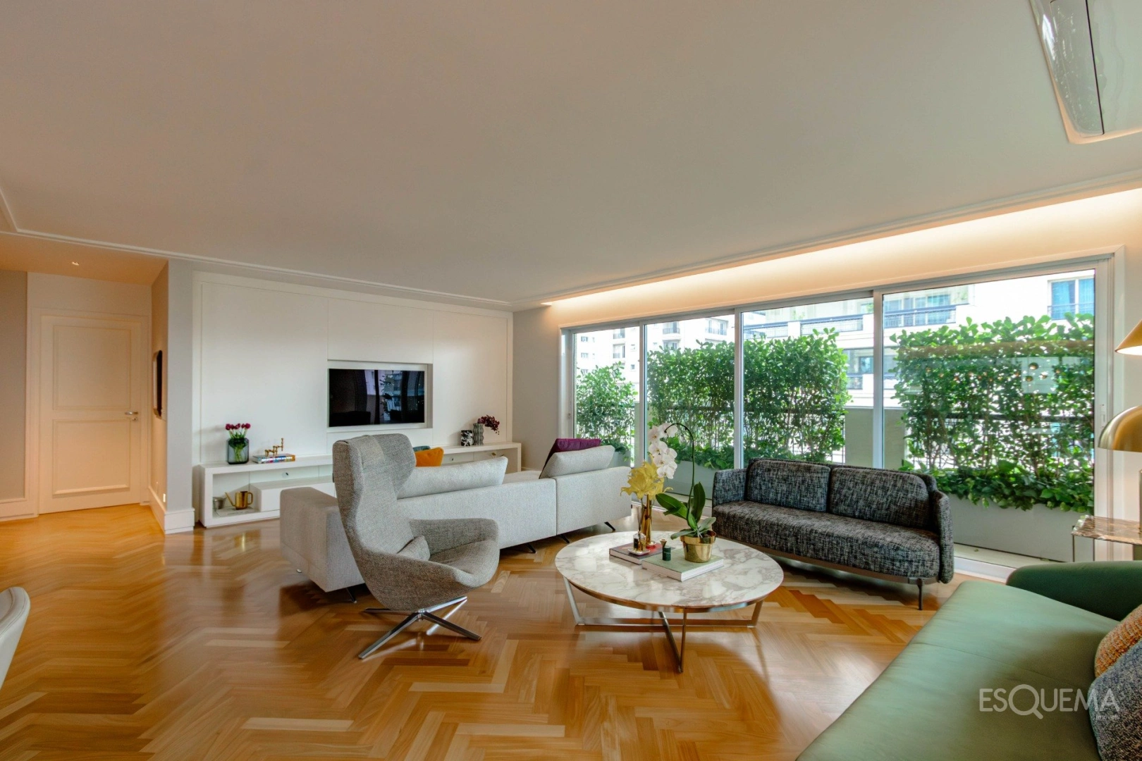 Apartamento reformado com vista permanente para o verde - Imagem 4