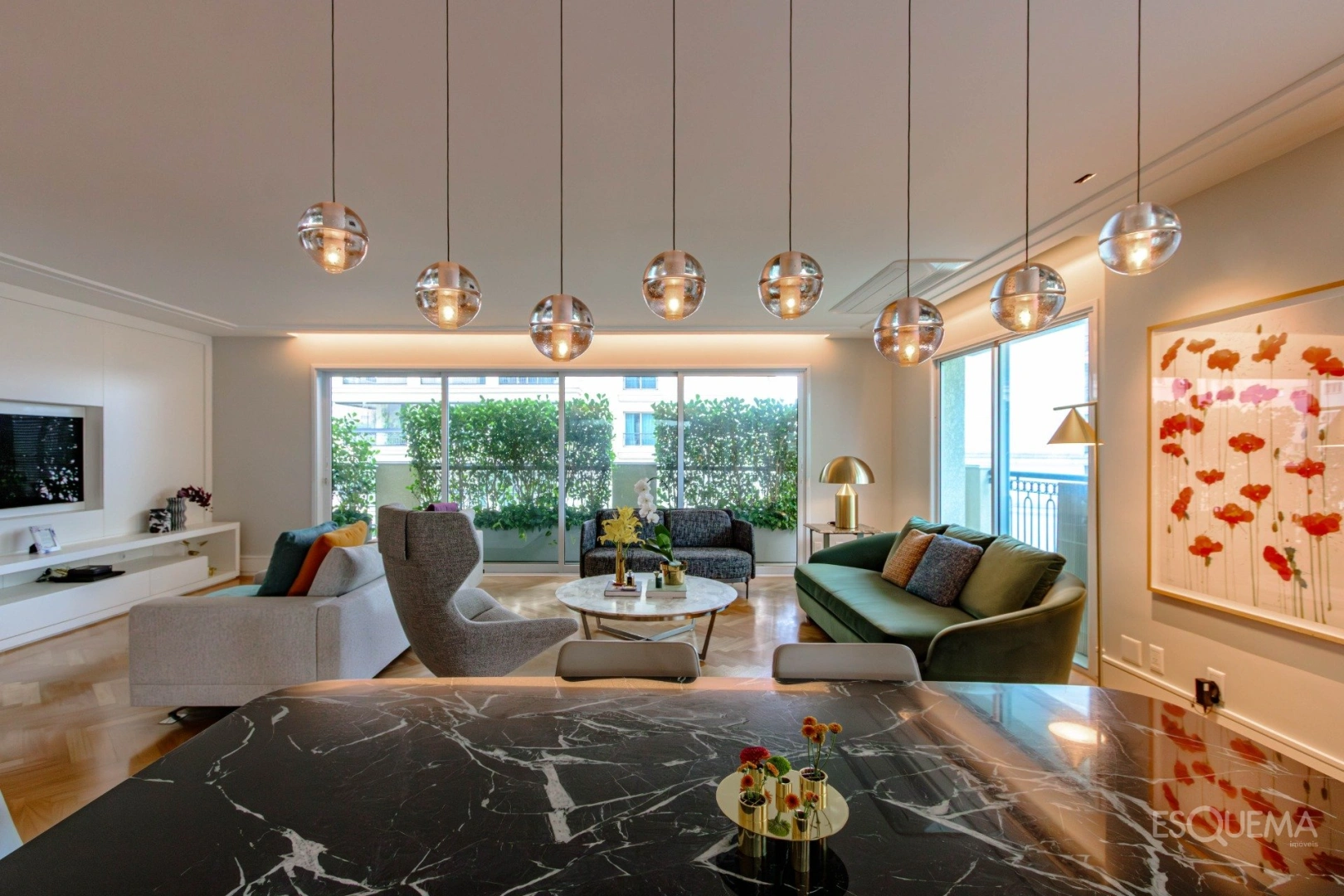 Apartamento reformado com vista permanente para o verde - Imagem 6