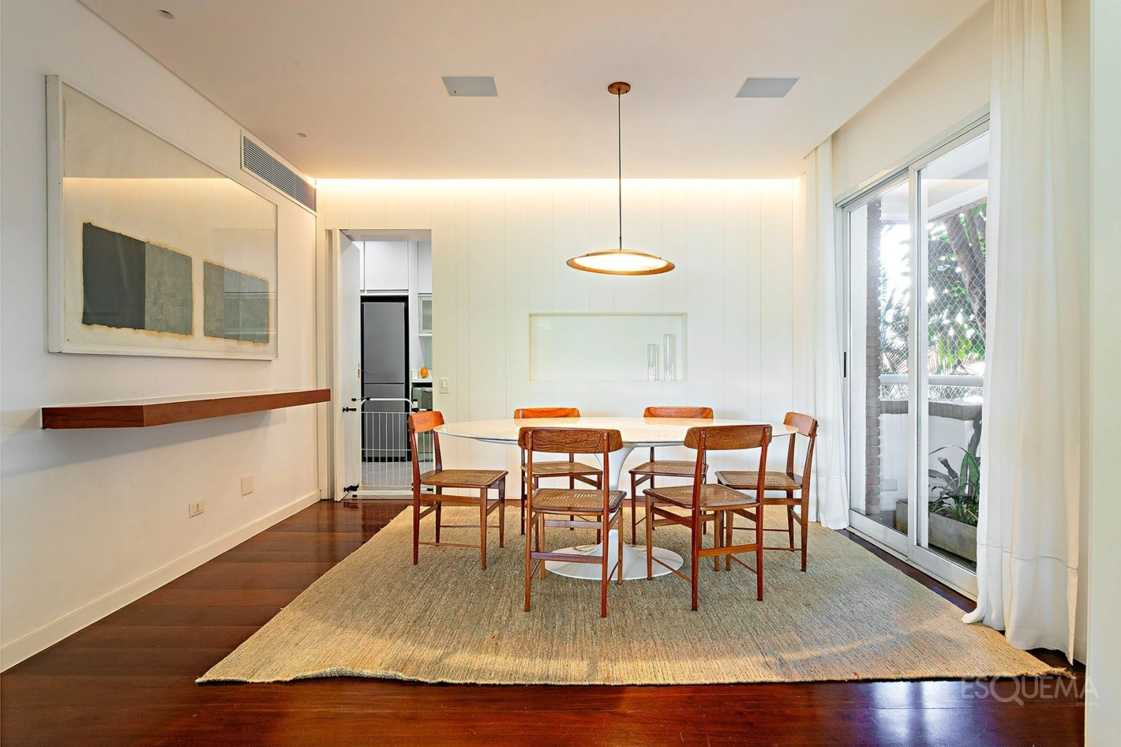 Apartamento reformado com atmosfera de casa e vista para o verde - Imagem 4