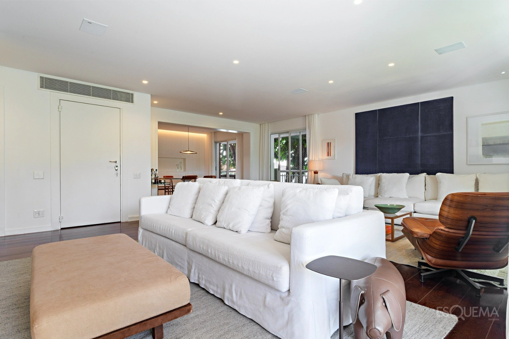 Apartamento reformado com atmosfera de casa e vista para o verde - Imagem 8