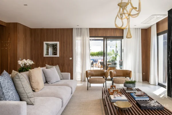 Cobertura duplex de 570 m² com 5 suítes no Real Parque