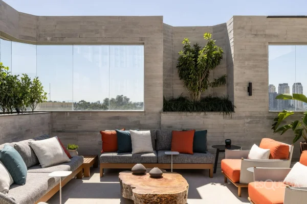Cobertura duplex de 570 m² com 5 suítes no Real Parque