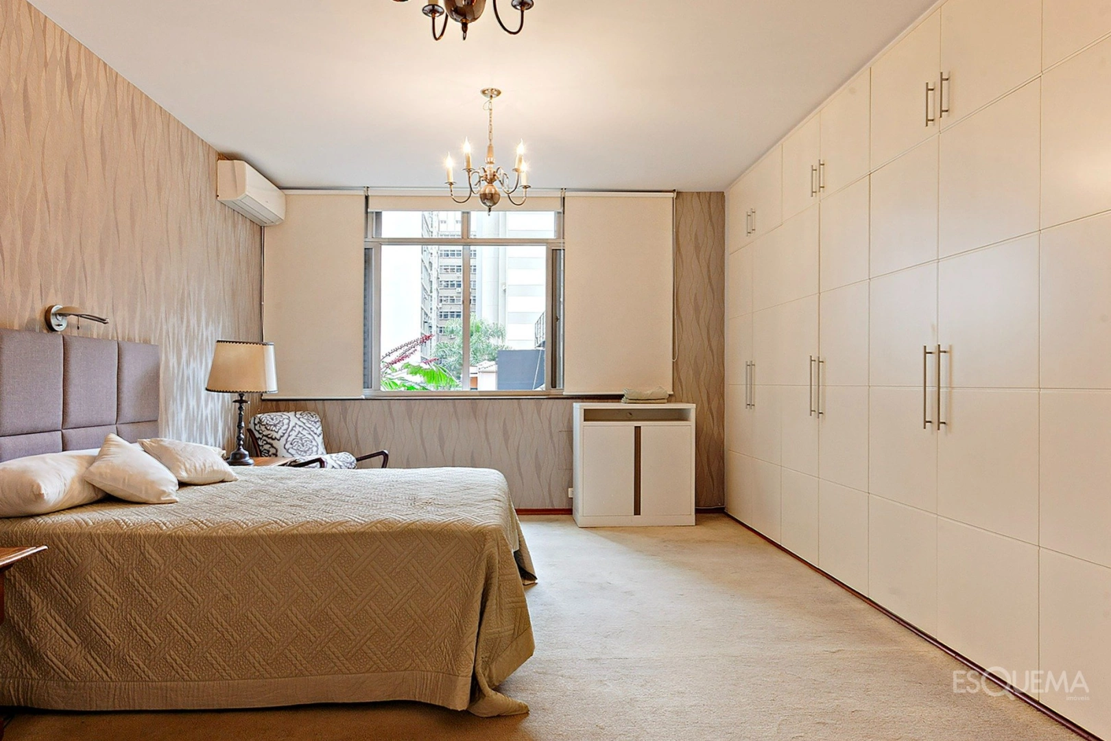 Apartamento com espaços amplos na parte plana do Jardim América - Imagem 9