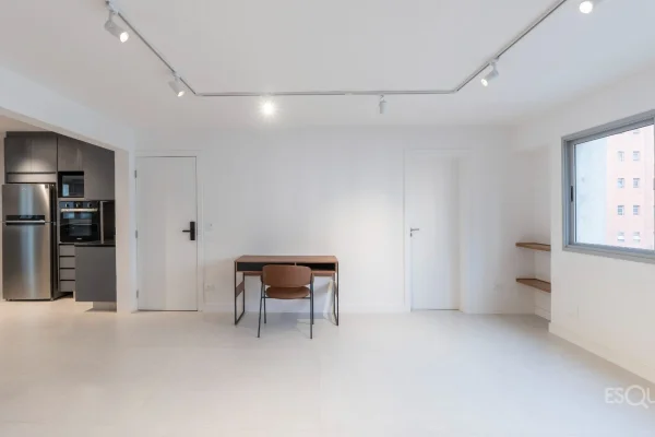 Apartamento recém reformado com vista livre no Itaim Bibi