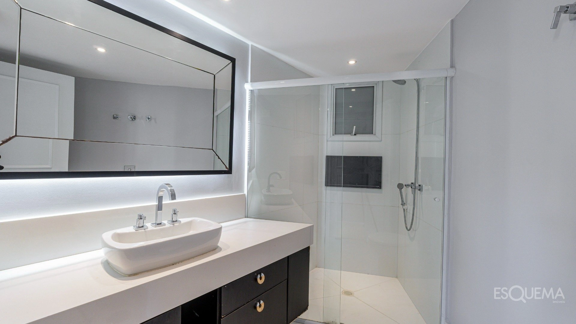 Apartamento reformado próximo ao Shopping Iguatemi e Clube Pinheiros - Imagem 10