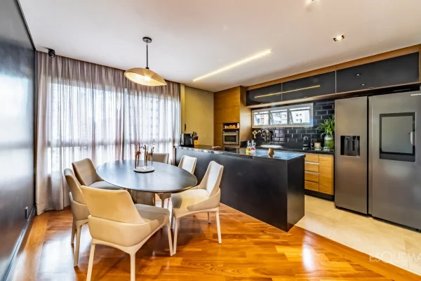 Apartamento duplex com planta integrada e luz natural no Jardim Paulista