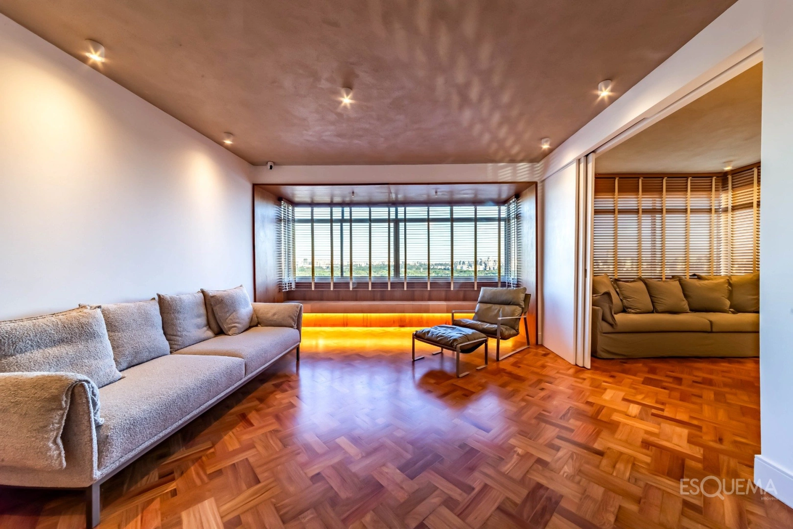 Apartamento reformado com vista aberta e acabamentos impecáveis em Pinheiros - Imagem 1