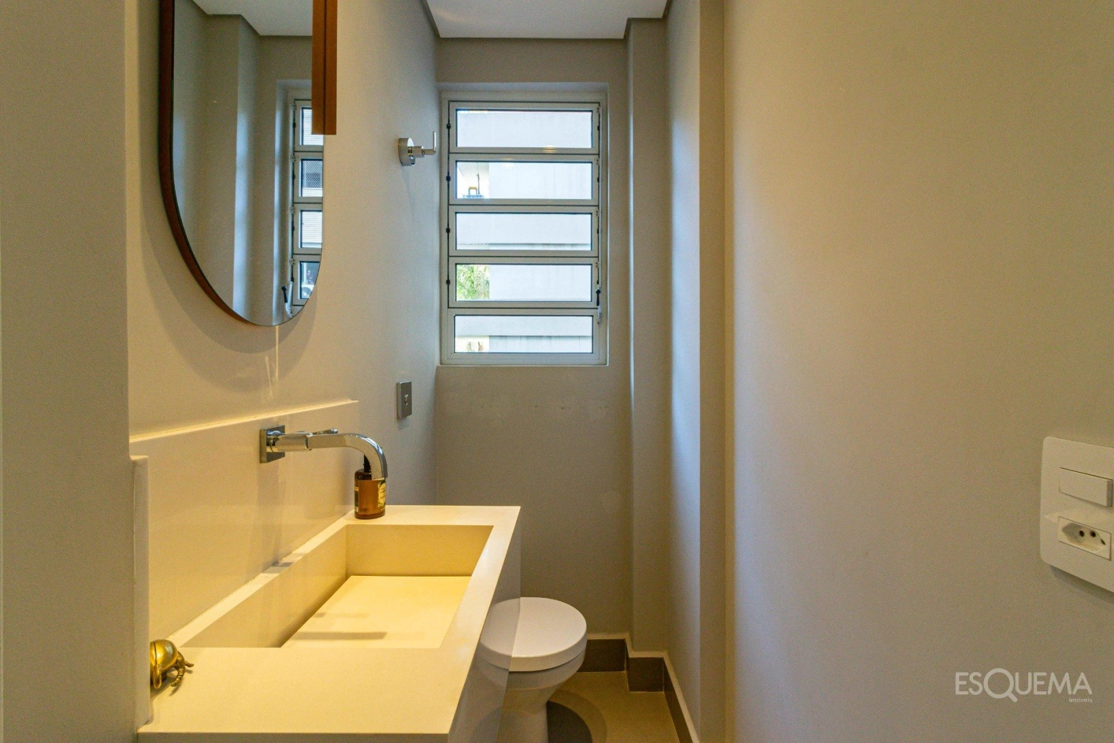Apartamento reformado com vista para o verde no Jardim América - Imagem 11