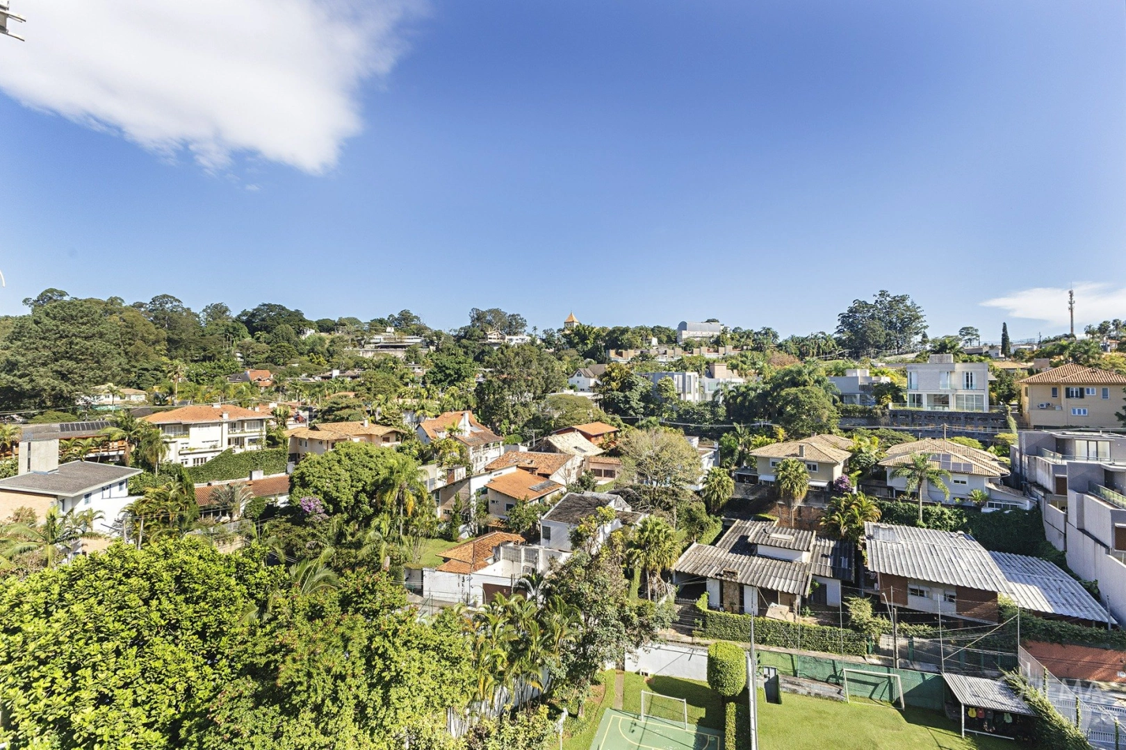 Apartamento de 251 m² com 3 suítes e excelente planta no Real Parque - Imagem 10