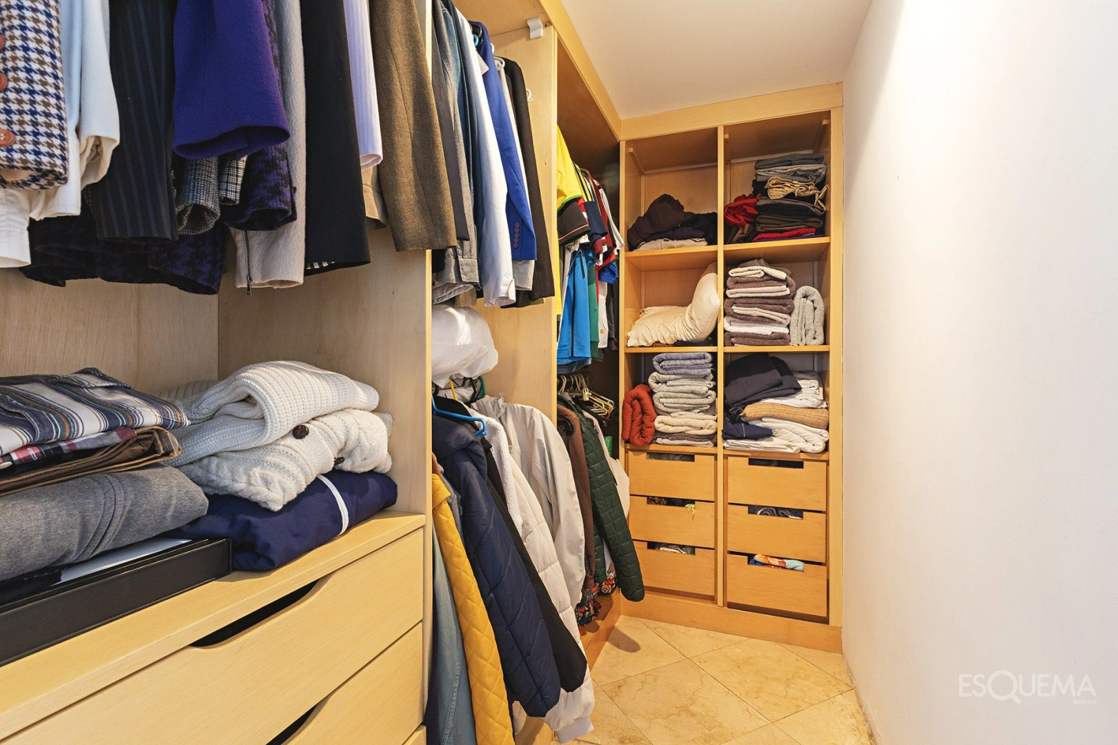 Apartamento de 251 m² com 3 suítes e excelente planta no Real Parque - Imagem 12