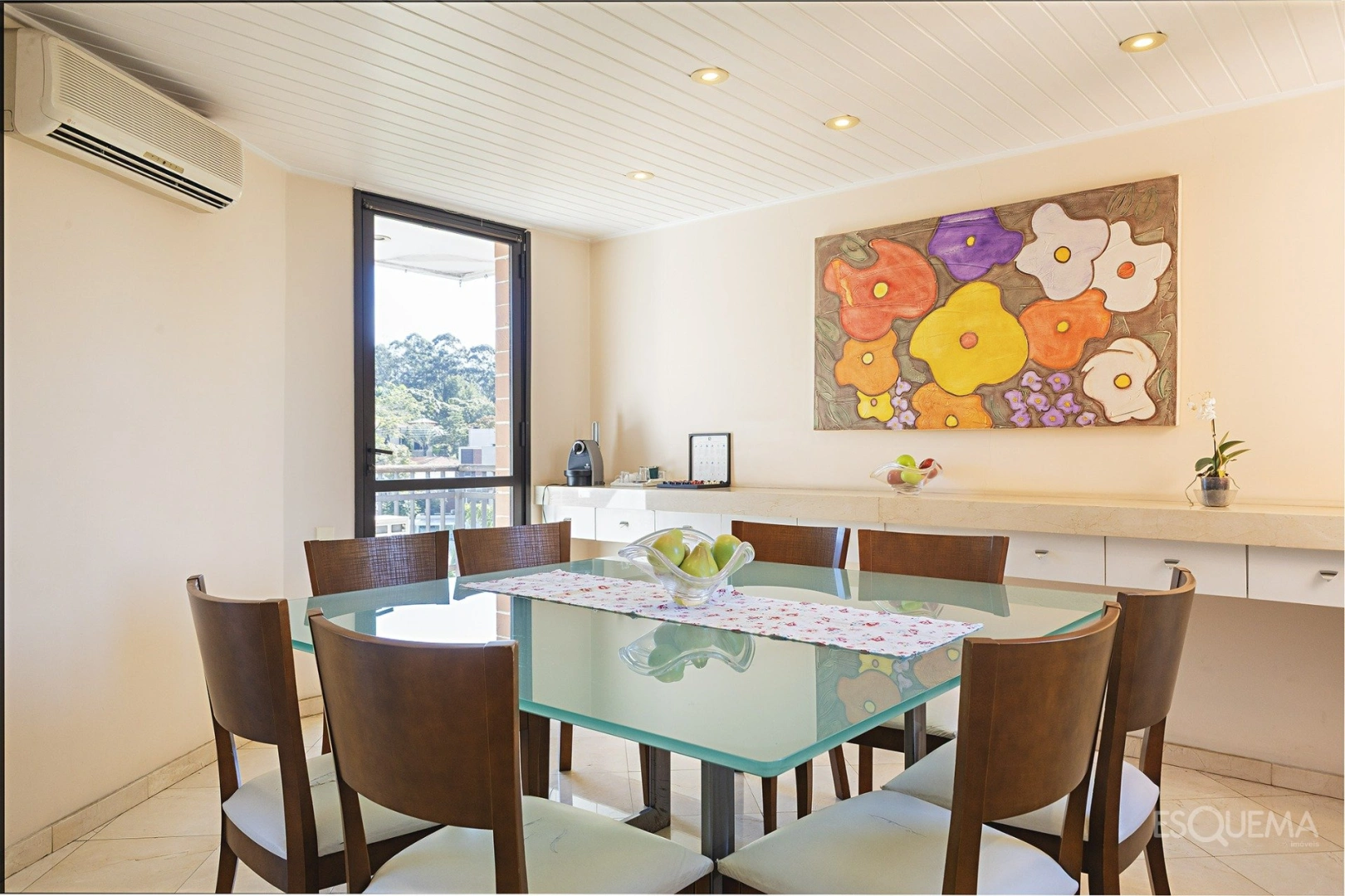 Apartamento de 251 m² com 3 suítes e excelente planta no Real Parque - Imagem 7
