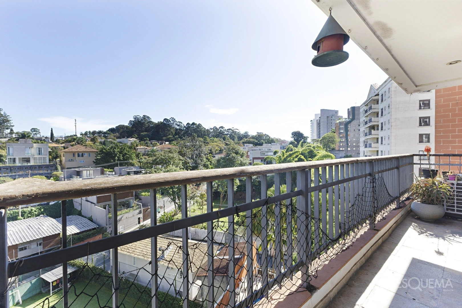 Apartamento de 251 m² com 3 suítes e excelente planta no Real Parque - Imagem 9