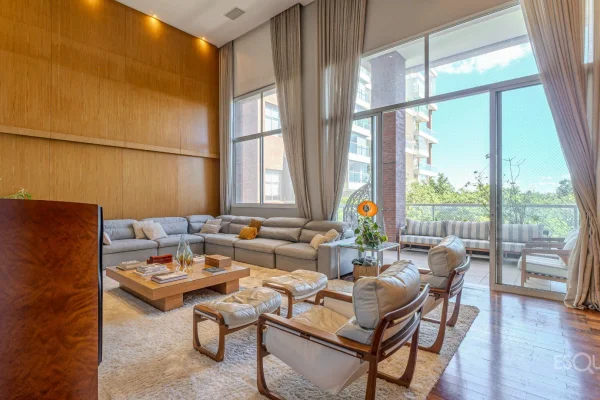 Apartamento com vista para o pôr do sol no Alto de Pinheiros
