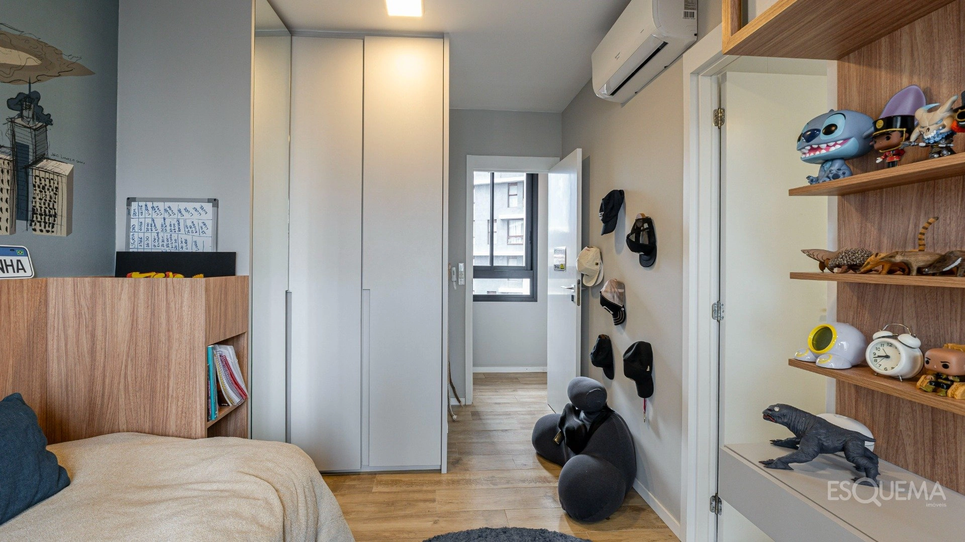 Apartamento com projeto de Arthur Casas - Imagem 12