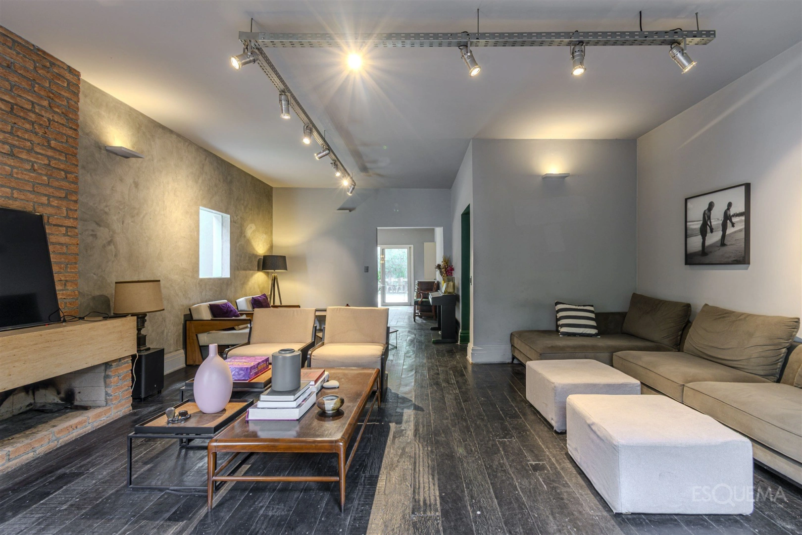 Casa com jardim e potencial de renovação próxima ao Shopping Iguatemi - Imagem 5