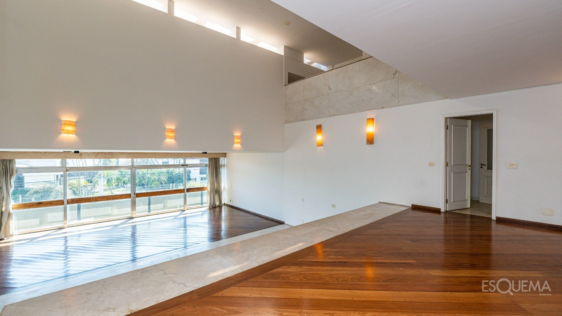 Casa à venda com 5 dormitórios no Jardim Guedala - Imagem 10