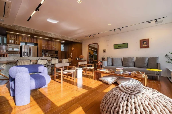 Apartamento reformado com 2 dormitórios no Jardim Paulista