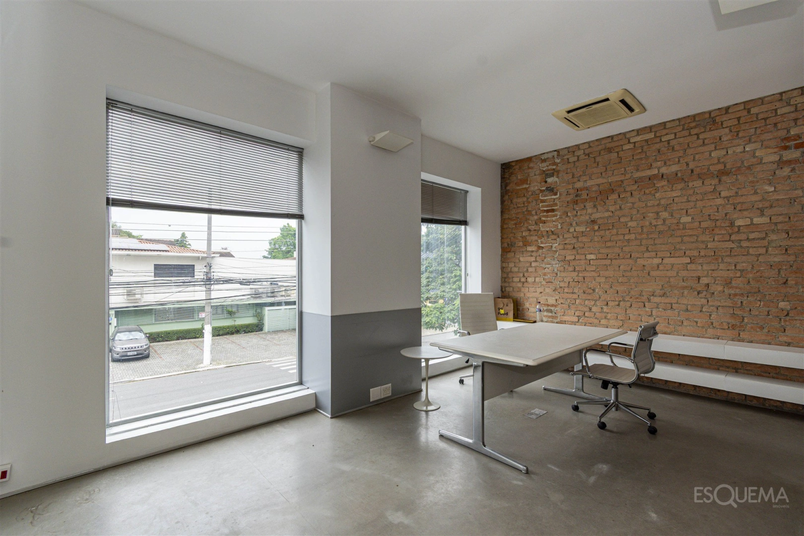 Casa comercial com ambientes amplos no Jardim Paulista - Imagem 12