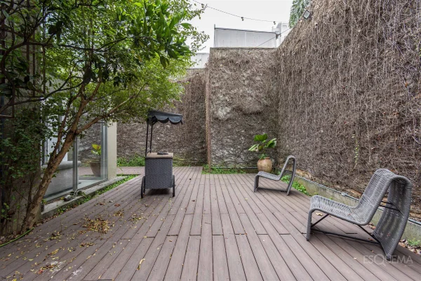 Casa comercial com ambientes amplos no Jardim Paulista