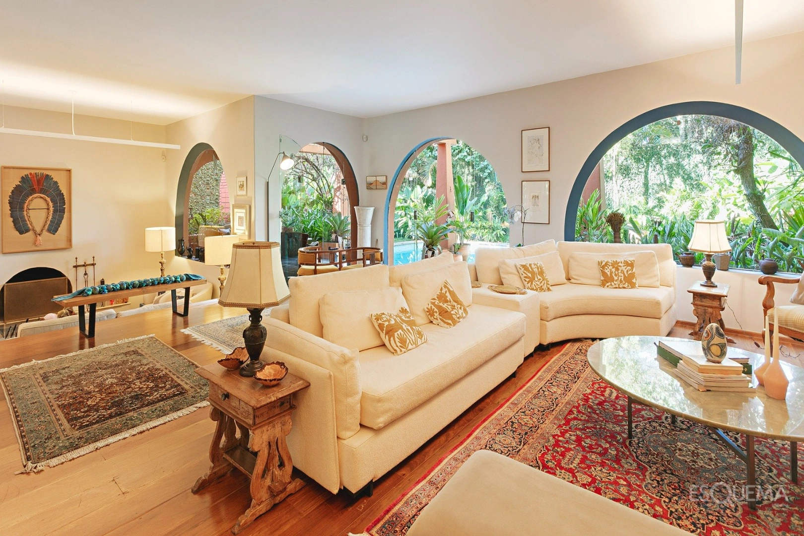 Casa com jardim e potencial de renovação na Cidade Jardim - Imagem 1