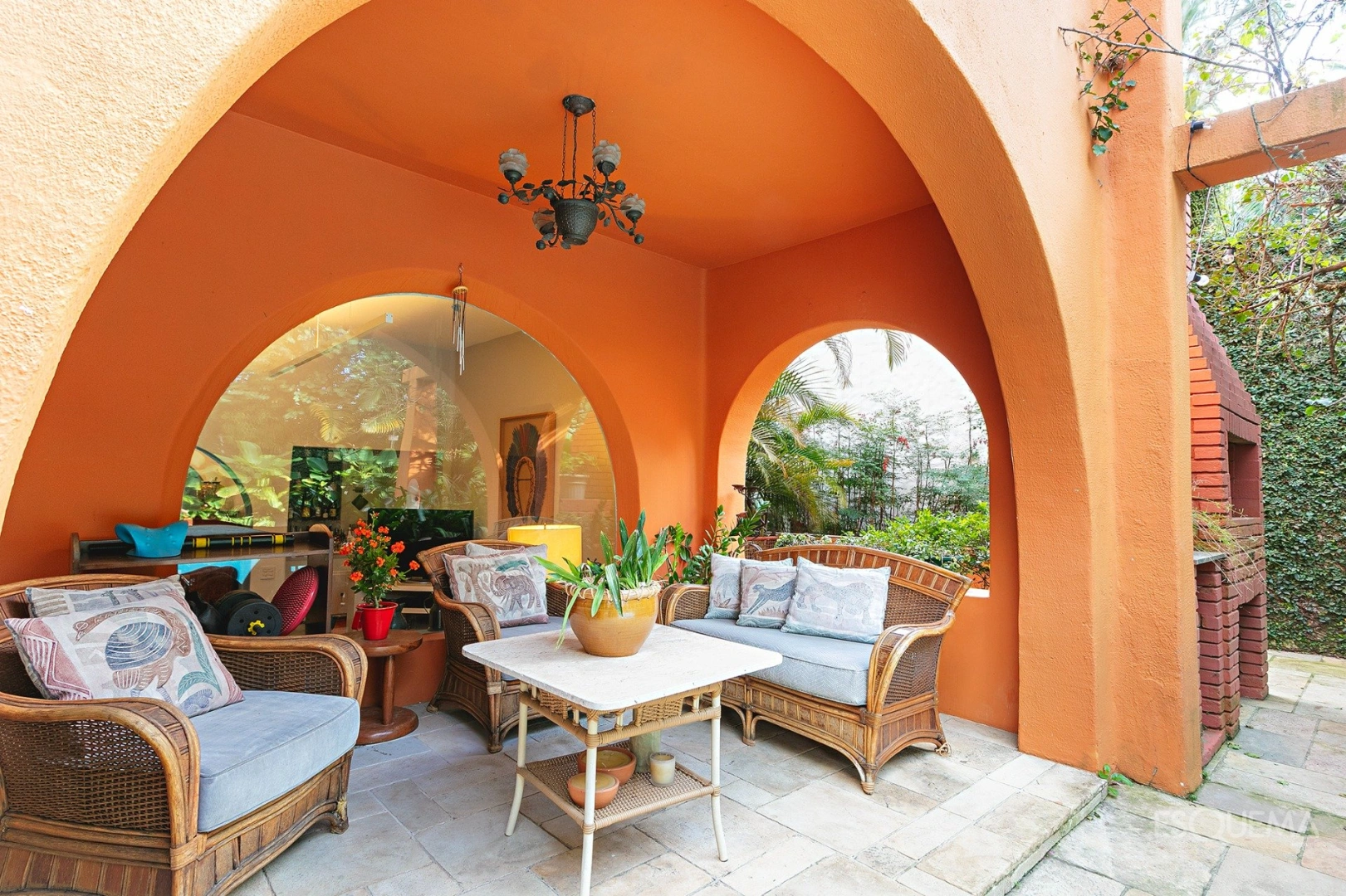 Casa com jardim e potencial de renovação na Cidade Jardim - Imagem 5