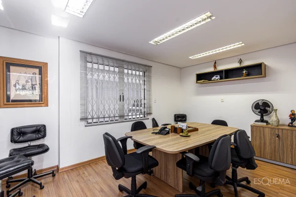 Casa comercial em avenida de grande visibilidade no Jardim Paulista