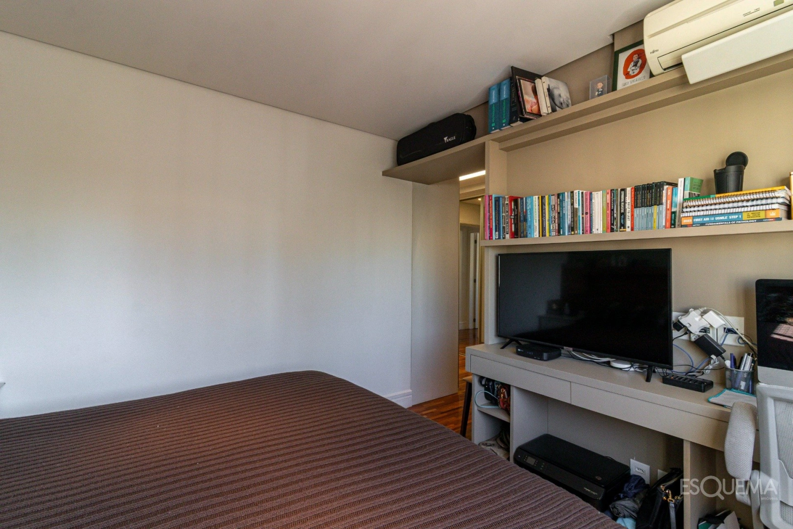 Apartamento com varanda gourmet e quadra de tênis em Pinheiros - Imagem 14