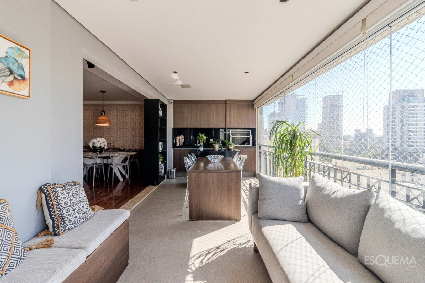 Apartamento com varanda gourmet e quadra de tênis em Pinheiros - Imagem 7