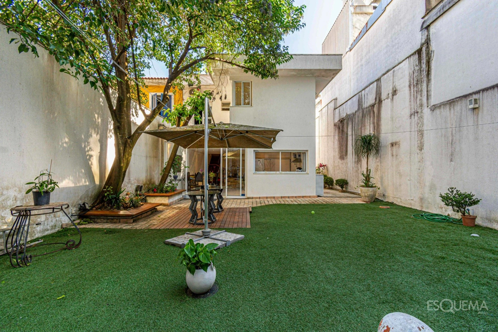 Casa nos Jardins a poucos passos do Clube Paulistano - Imagem 1