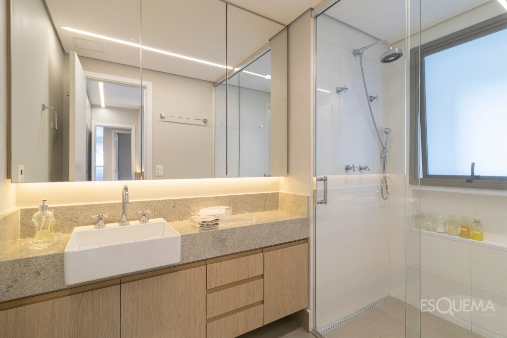 Apartamento duplex contemporâneo próximo ao Parque Ibirapuera - Imagem 15