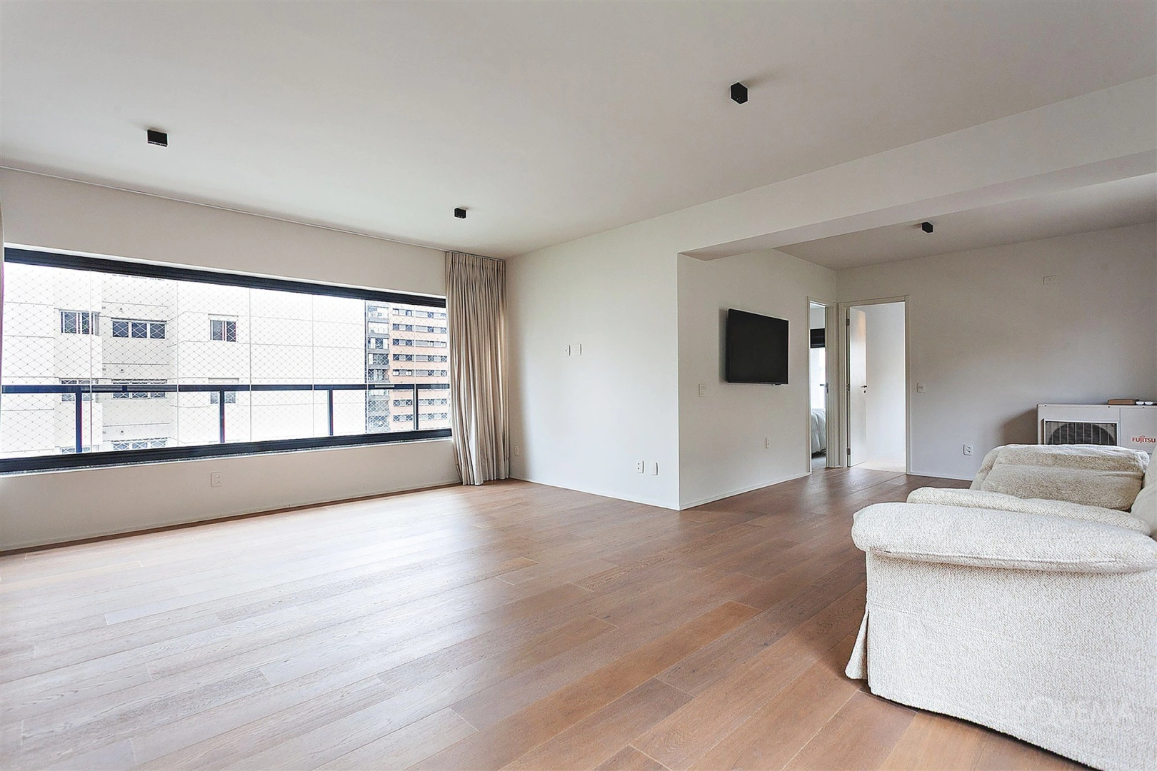 Apartamento novo em andar alto em Pinheiros - Imagem 1