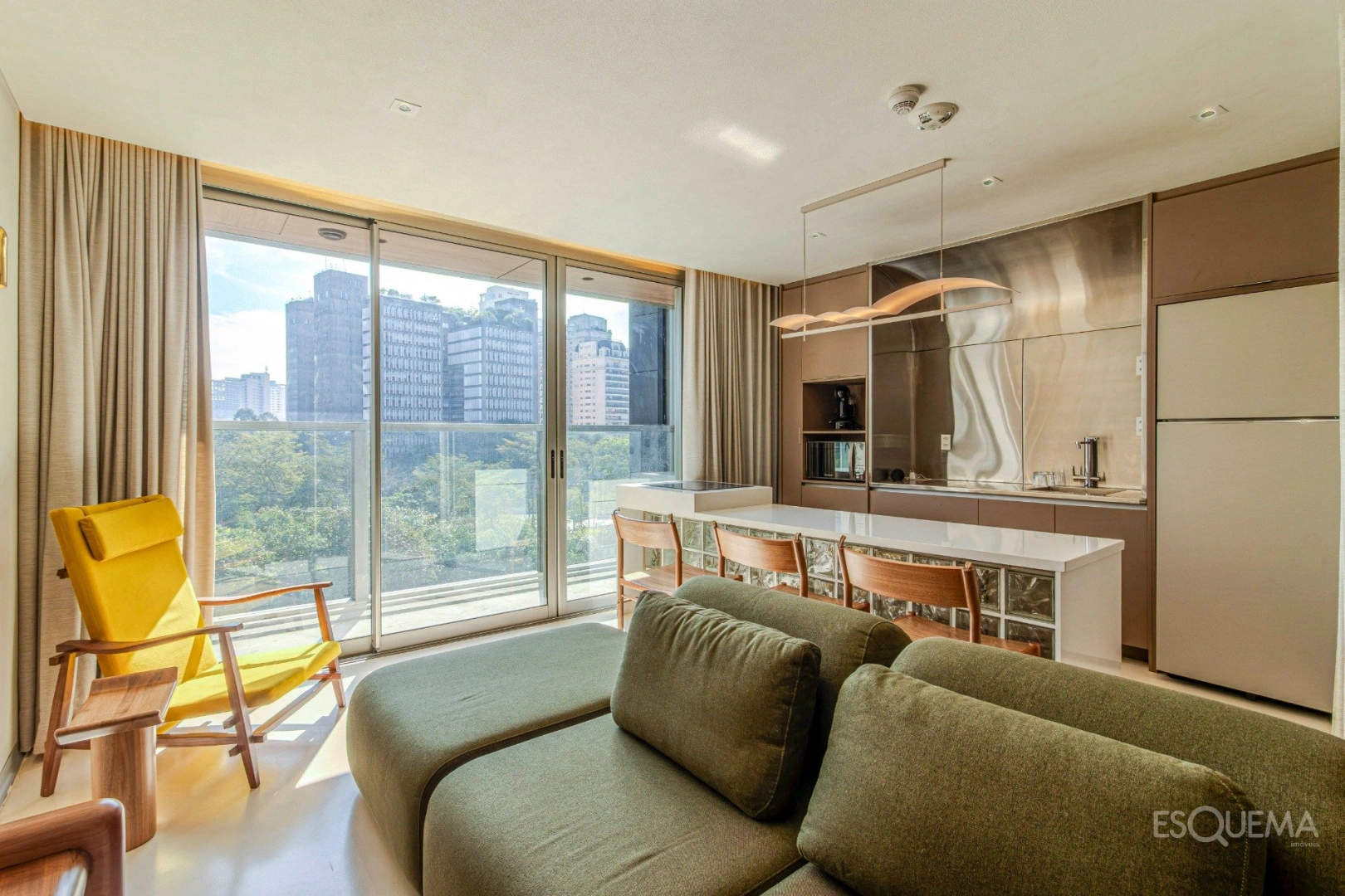 Apartamento mobiliado com serviços de hotel próximo à Avenida Faria Lima - Imagem 1
