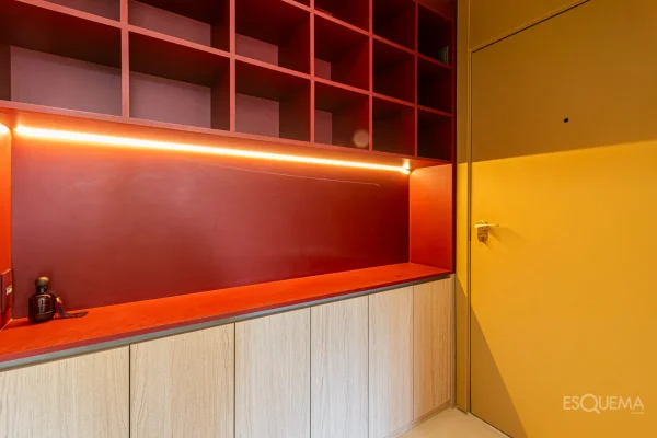 Apartamento mobiliado com serviços de hotel próximo à Avenida Faria Lima
