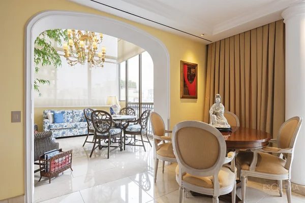 Apartamento em edifício cobiçado no Jardim América