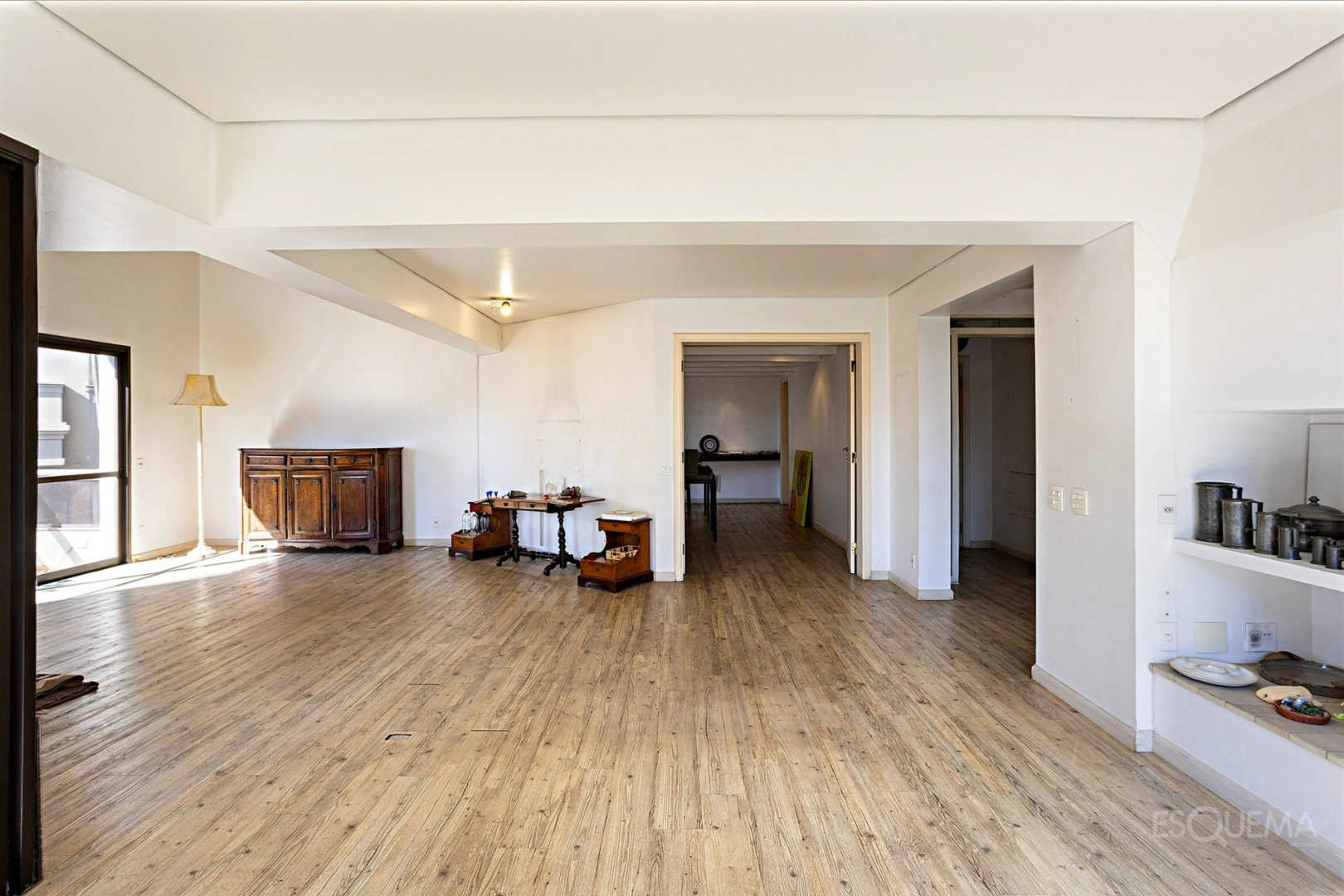 Apartamento com 4 suítes em rua tranquila do Jardim Paulistano - Imagem 5