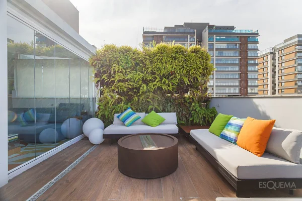 Cobertura duplex reformada em Alto de Pinheiros