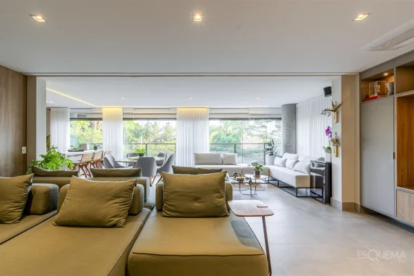 Apartamento recém-reformado com varanda gourmet no Jardim Guedala