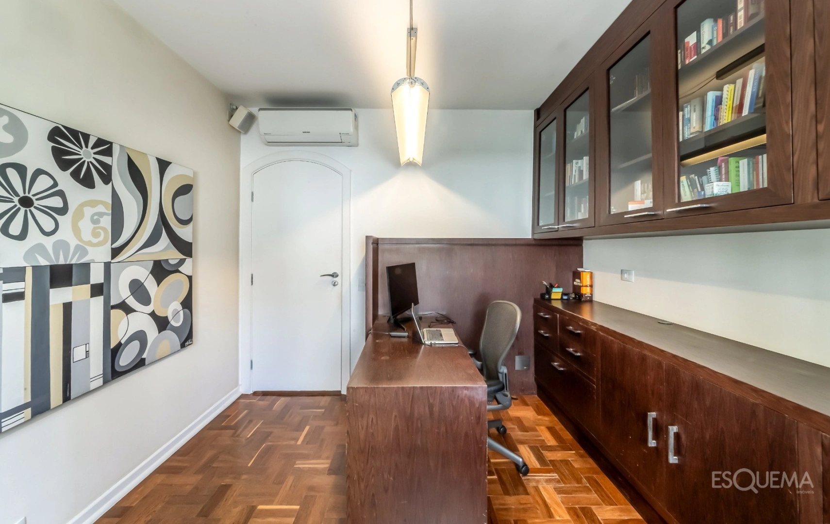 Apartamento reformado com vista para as árvores no Itaim Bibi - Imagem 12