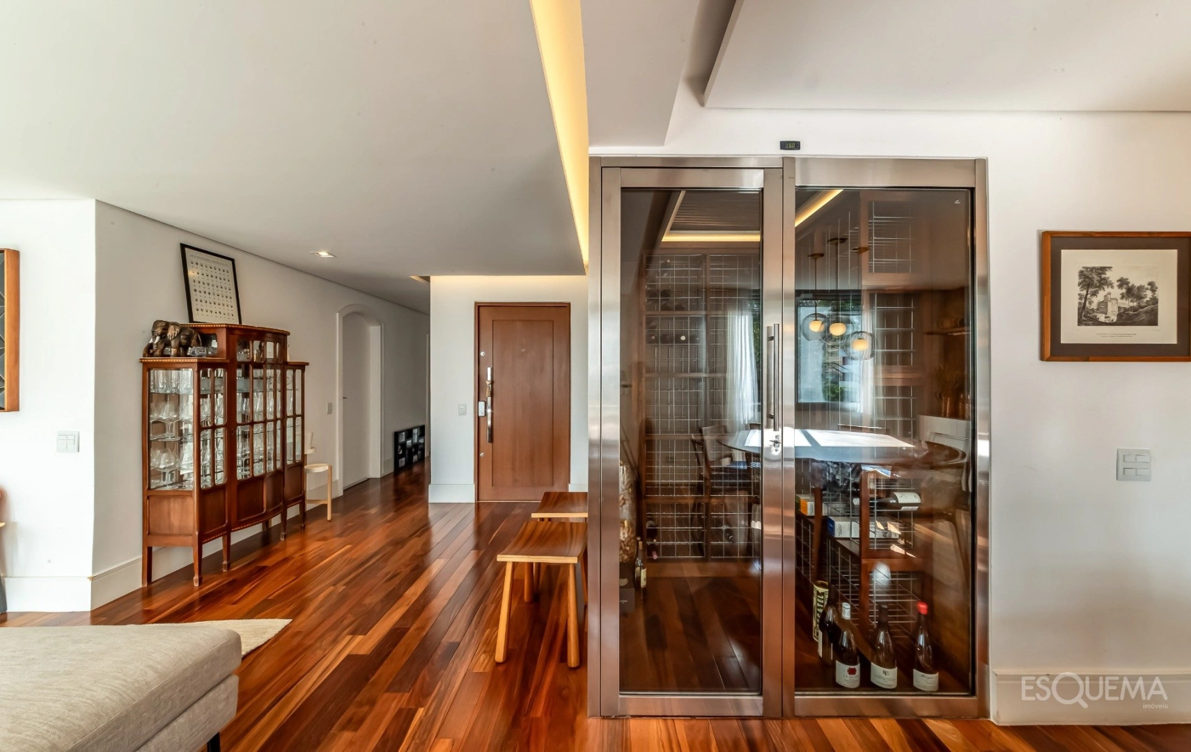 Apartamento reformado com vista para as árvores no Itaim Bibi - Imagem 4