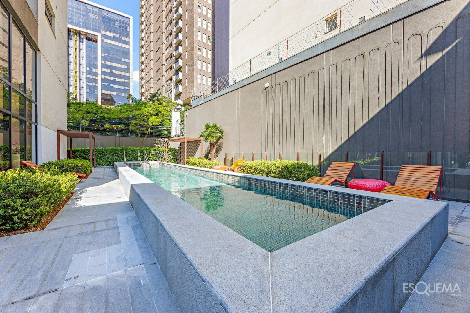 Apartamento em rua desejada do Jardim Paulistano, em edifício com lazer - Imagem 14